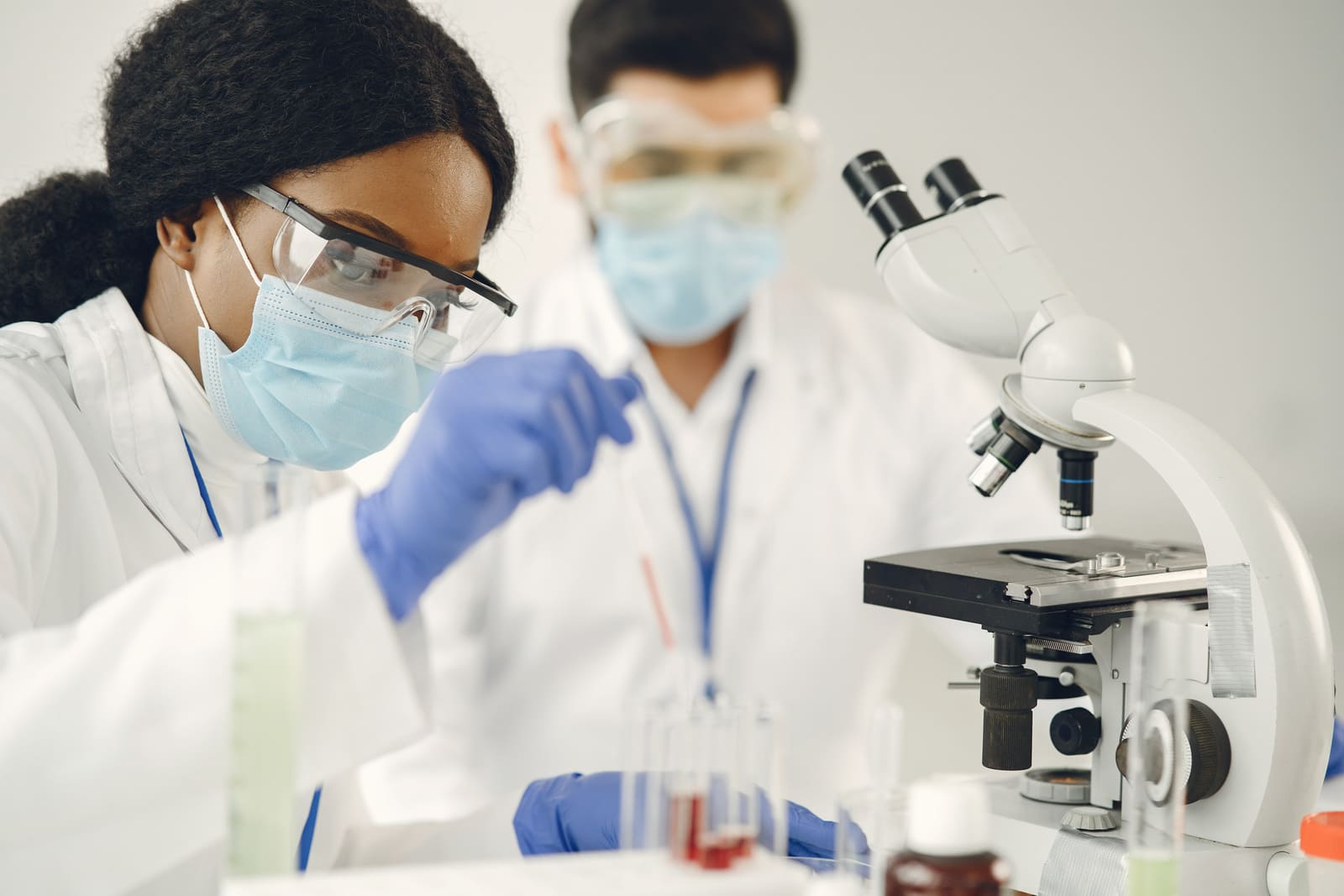 Cursos de Especialização em Análises Clínicas.
